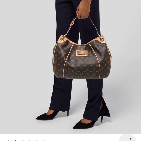 Louis Vuitton Galleria PM Monogram Shoulder Bag - Picture 6 of 7
